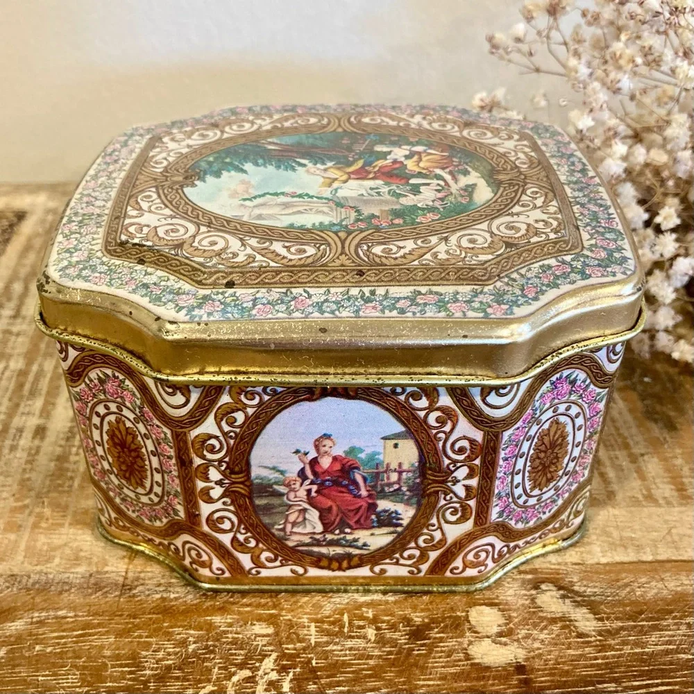 Vintage Metal Tin Meister Brazil Trinket Box